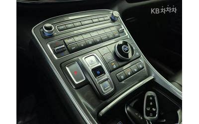 Hyundai Santa fe 2.5T 2WD - автомобили, коли, обяви за нови и употребявани 7