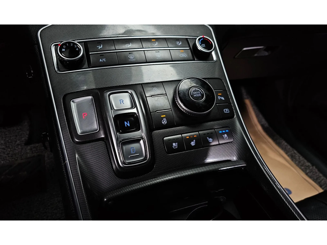 Hyundai Santa fe Diesel 2.2 2Wd Premium - автомобили, коли, обяви за нови и употребявани 7