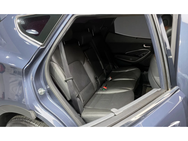 Hyundai Santa fe Diesel 2.0 2Wd - автомобили, коли, обяви за нови и употребявани 10