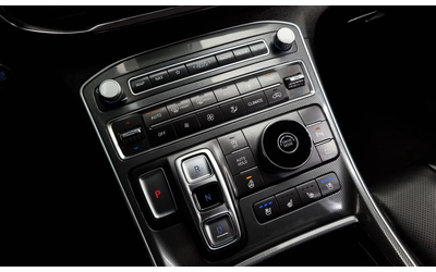 Hyundai Santa fe Diesel 2.2 2Wd Prestige - автомобили, коли, обяви за нови и употребявани 7