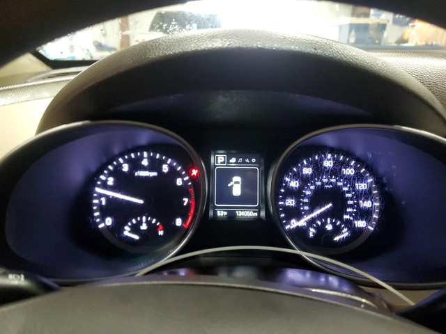 Hyundai Santa fe SPORT / 2.4L / ОБДУХВ. / ПОДГРЕВ / - автомобили, коли, обяви за нови и употребявани 8