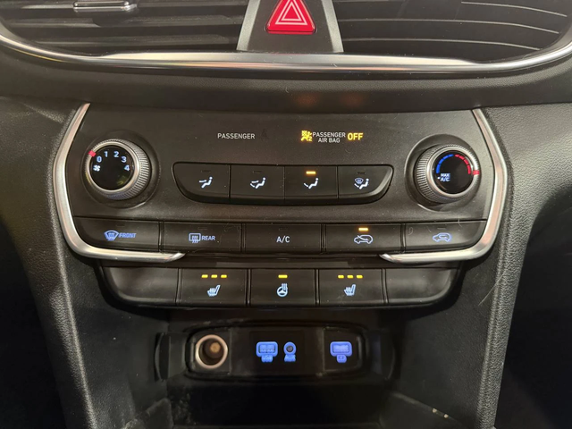 Hyundai Santa fe 2019 ESSENTIAL| ЧИСТА ИСТОРИЯ - автомобили, коли, обяви за нови и употребявани 10