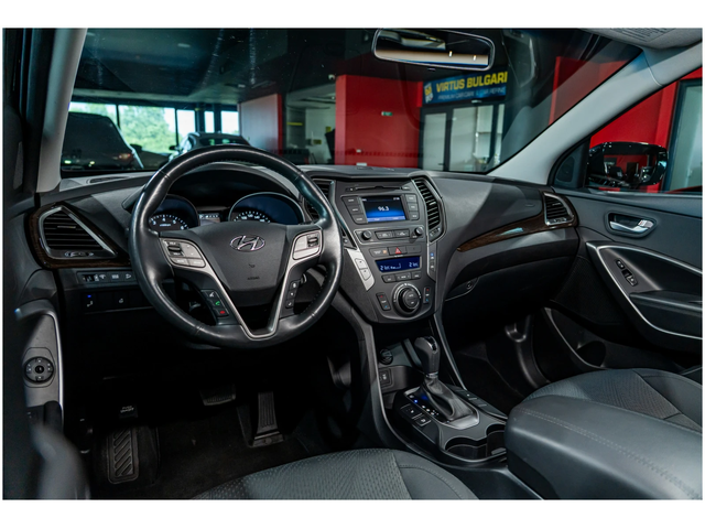 Hyundai Santa Hyundai Santa fe  - автомобили, коли, обяви за нови и употребявани 8