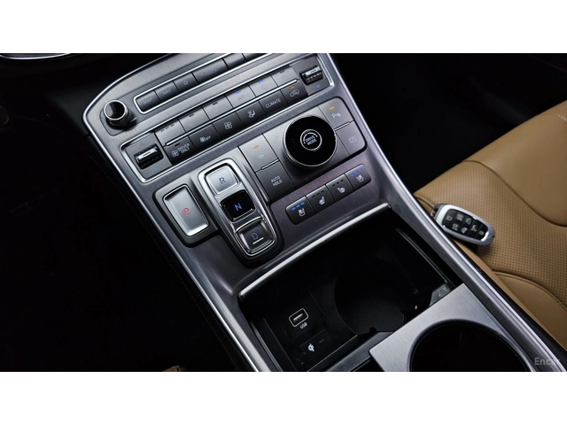 Hyundai Santa fe HYBRID* CALLIGRAPHY* 360* HUD* ПОДГРЕВ* ОБДУХВАНЕ* - автомобили, коли, обяви за нови и употребявани 7