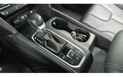 Hyundai Santa fe Diesel 2.0 2WD - автомобили, коли, обяви за нови и употребявани 7