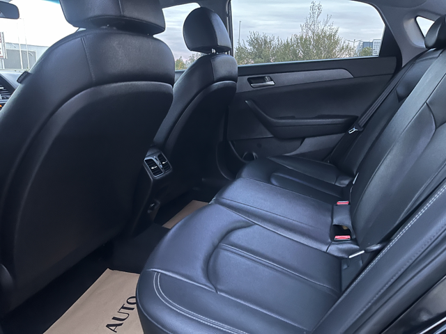 Hyundai Sonata - автомобили, коли, обяви за нови и употребявани 14