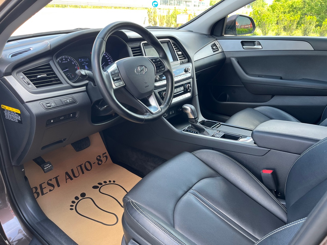 Hyundai Sonata - автомобили, коли, обяви за нови и употребявани 8