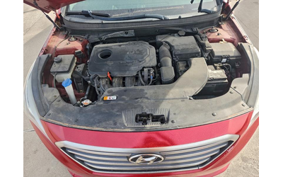 Hyundai Sonata 2.4L 4 Front-wheel Drive - автомобили, коли, обяви за нови и употребявани 10