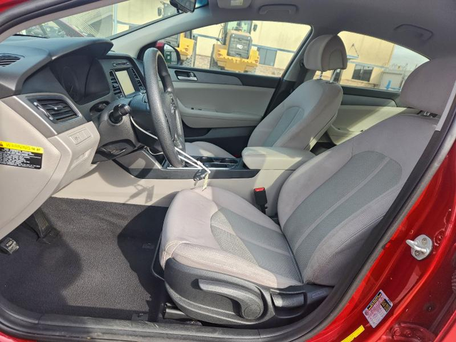 Hyundai Sonata 2.4L 4 Front-wheel Drive - автомобили, коли, обяви за нови и употребявани 6