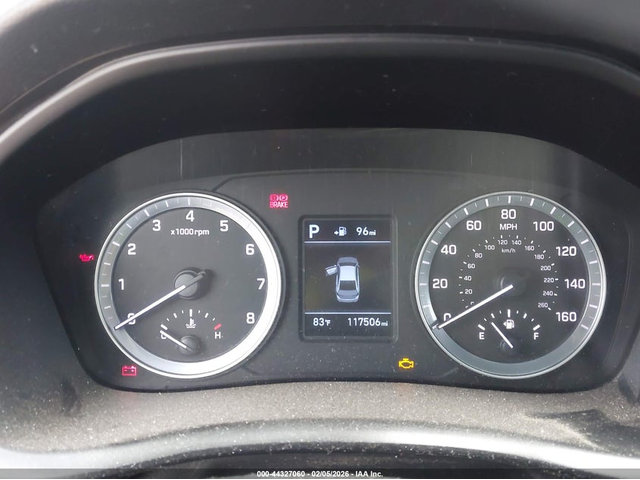 Hyundai Sonata 2.4L I-4 DI, DOHC, VVT, 185HP Front Wheel Drive - автомобили, коли, обяви за нови и употребявани 6