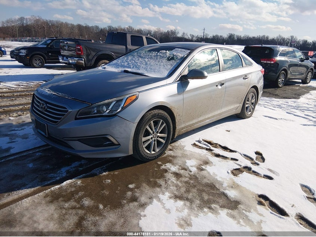 Hyundai Sonata 2.4L I-4 DI, DOHC, VVT, 185HP Front Wheel Drive - автомобили, коли, обяви за нови и употребявани 1