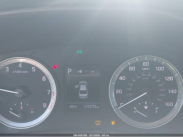 Hyundai Sonata 2.4L I-4 DI, DOHC, VVT, 185HP Front Wheel Drive - автомобили, коли, обяви за нови и употребявани 13