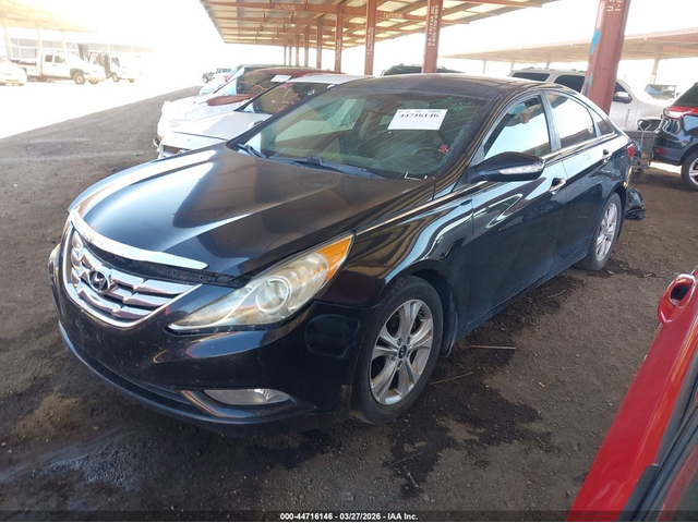 Hyundai Sonata 2.4L I-4 DI, DOHC, VVT, 190HP Front Wheel Drive - автомобили, коли, обяви за нови и употребявани 1