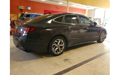 hyundai-sonata-2-5l-4-front-wheel-drive - 2