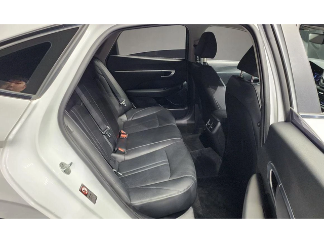 Hyundai Sonata - автомобили, коли, обяви за нови и употребявани 11