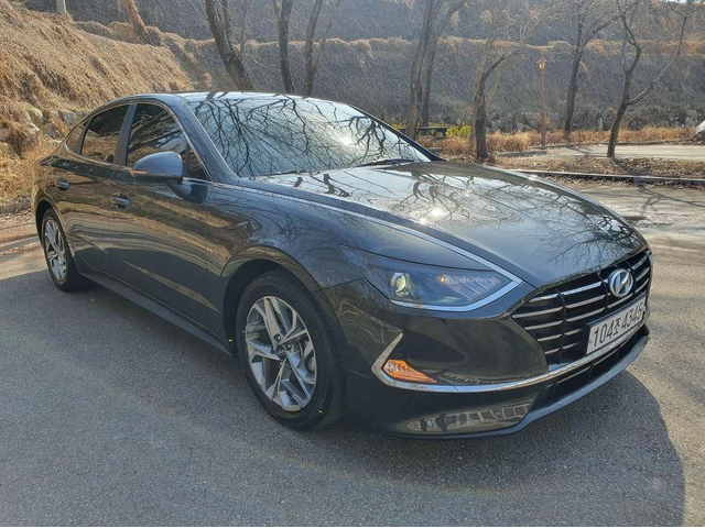 Hyundai Sonata - автомобили, коли, обяви за нови и употребявани 1