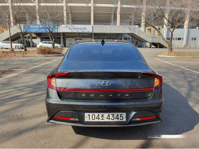 Hyundai Sonata - автомобили, коли, обяви за нови и употребявани 5