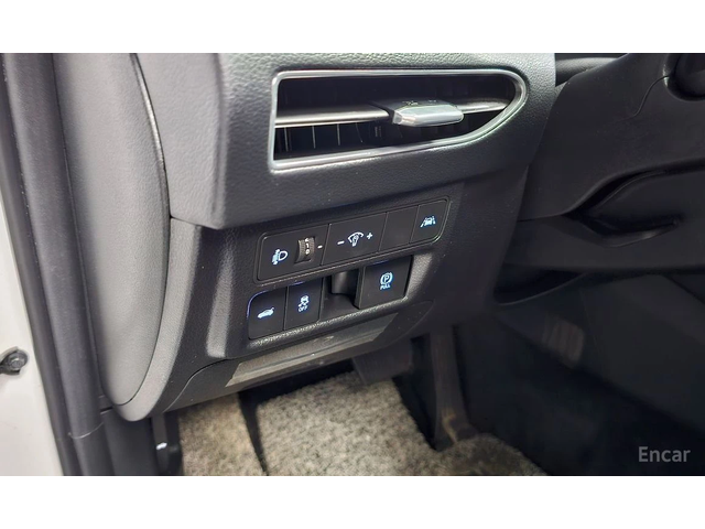 Hyundai Sonata - автомобили, коли, обяви за нови и употребявани 13