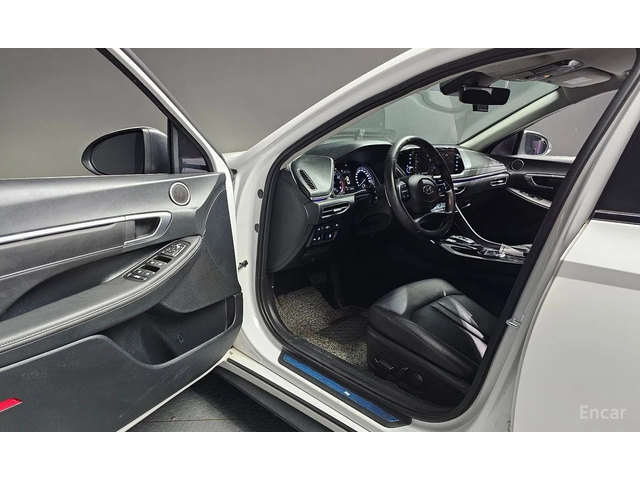 Hyundai Sonata - автомобили, коли, обяви за нови и употребявани 8