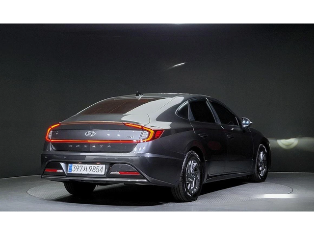 Hyundai Sonata - автомобили, коли, обяви за нови и употребявани 1