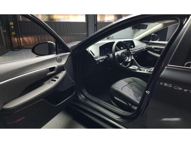 Hyundai Sonata - автомобили, коли, обяви за нови и употребявани 9