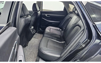 Hyundai Sonata - автомобили, коли, обяви за нови и употребявани 10