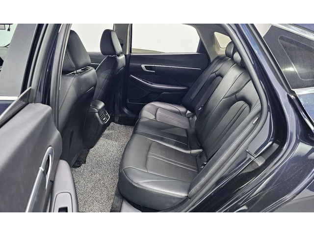 Hyundai Sonata - автомобили, коли, обяви за нови и употребявани 10