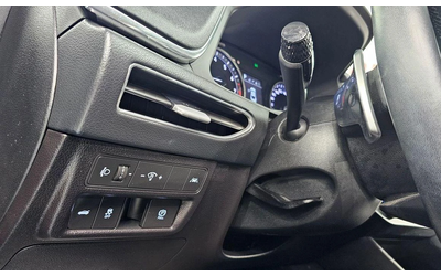 Hyundai Sonata - автомобили, коли, обяви за нови и употребявани 14