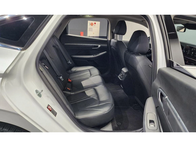 Hyundai Sonata - автомобили, коли, обяви за нови и употребявани 11