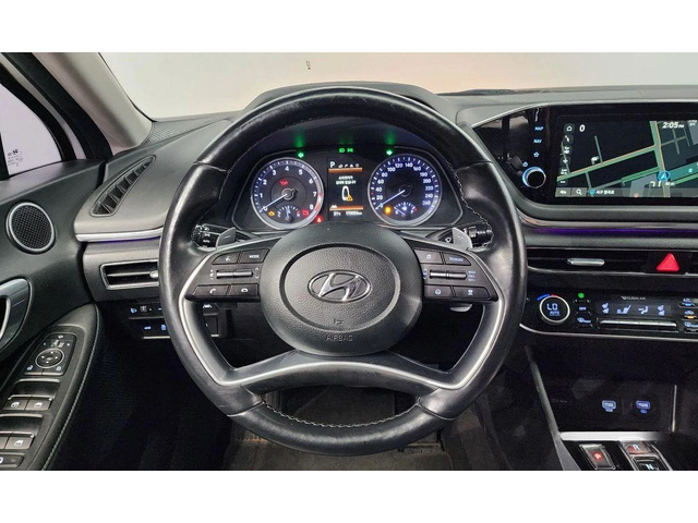 Hyundai Sonata - автомобили, коли, обяви за нови и употребявани 12