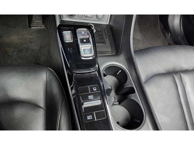 Hyundai Sonata - автомобили, коли, обяви за нови и употребявани 8