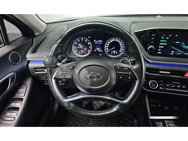 Hyundai Sonata - автомобили, коли, обяви за нови и употребявани 8