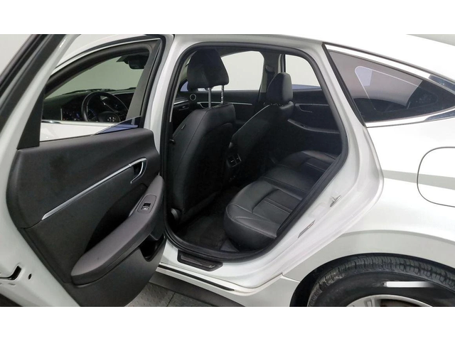 Hyundai Sonata - автомобили, коли, обяви за нови и употребявани 11