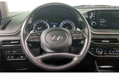 Hyundai Sonata - автомобили, коли, обяви за нови и употребявани 12