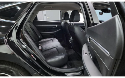 Hyundai Sonata - автомобили, коли, обяви за нови и употребявани 11