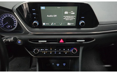 Hyundai Sonata - автомобили, коли, обяви за нови и употребявани 12