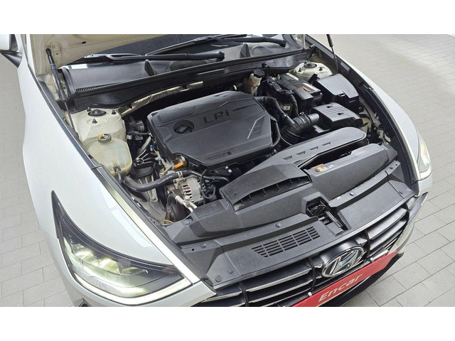 Hyundai Sonata - автомобили, коли, обяви за нови и употребявани 4