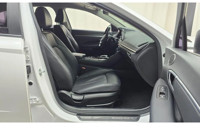 Hyundai Sonata - автомобили, коли, обяви за нови и употребявани 8