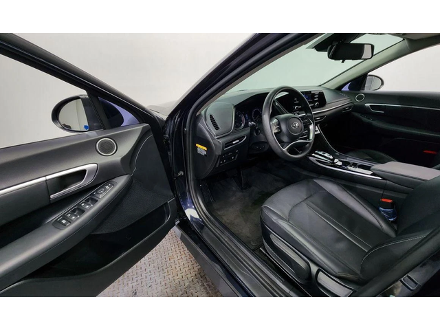 Hyundai Sonata - автомобили, коли, обяви за нови и употребявани 9