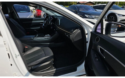 Hyundai Sonata - автомобили, коли, обяви за нови и употребявани 9