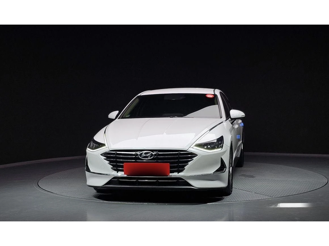 Hyundai Sonata - автомобили, коли, обяви за нови и употребявани 2