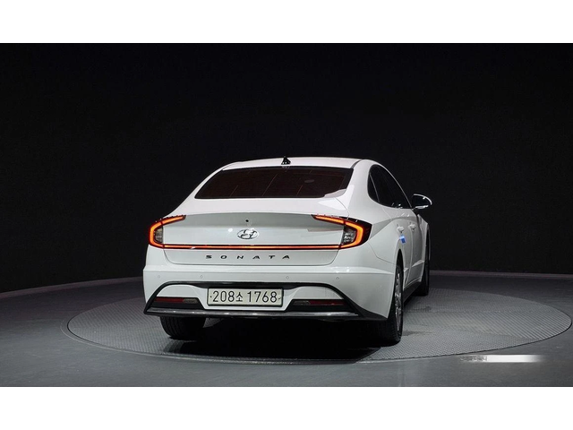 Hyundai Sonata - автомобили, коли, обяви за нови и употребявани 3