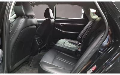 Hyundai Sonata - автомобили, коли, обяви за нови и употребявани 11