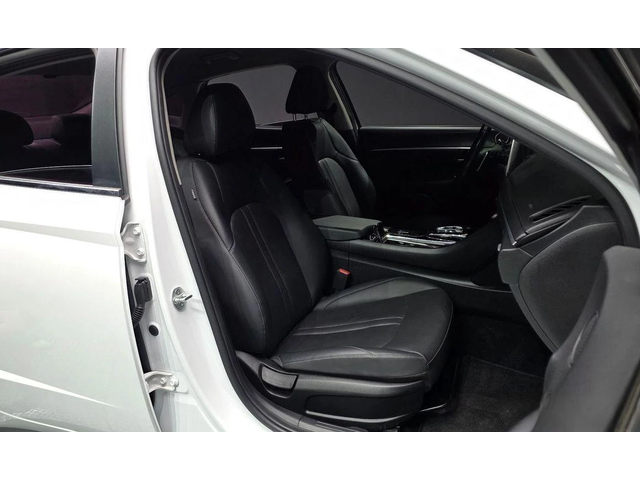 Hyundai Sonata - автомобили, коли, обяви за нови и употребявани 9