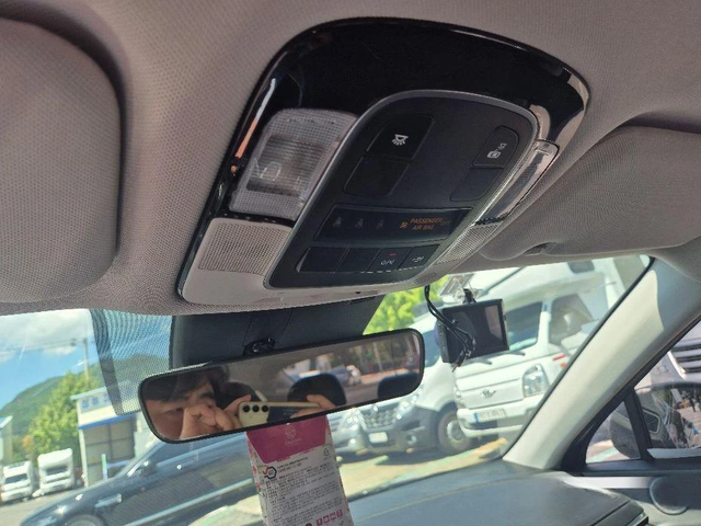 Hyundai Sonata - автомобили, коли, обяви за нови и употребявани 10