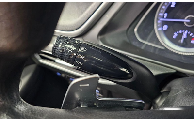 Hyundai Sonata - автомобили, коли, обяви за нови и употребявани 13