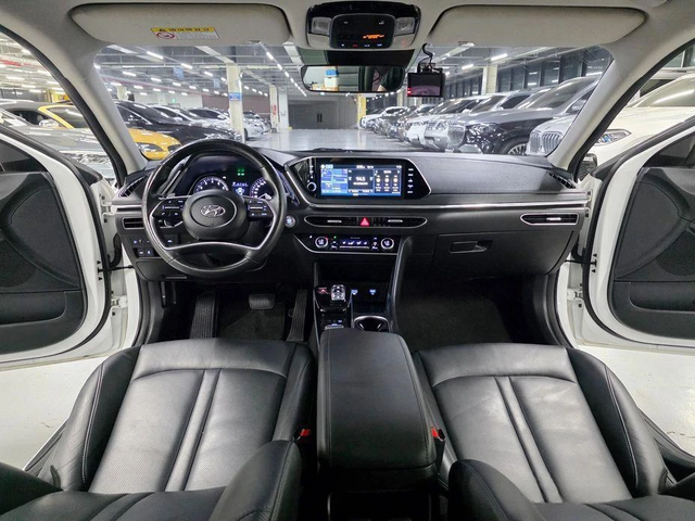 Hyundai Sonata - автомобили, коли, обяви за нови и употребявани 7