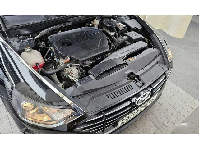 Hyundai Sonata - автомобили, коли, обяви за нови и употребявани 5