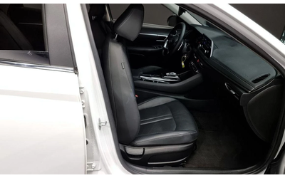 Hyundai Sonata - автомобили, коли, обяви за нови и употребявани 11