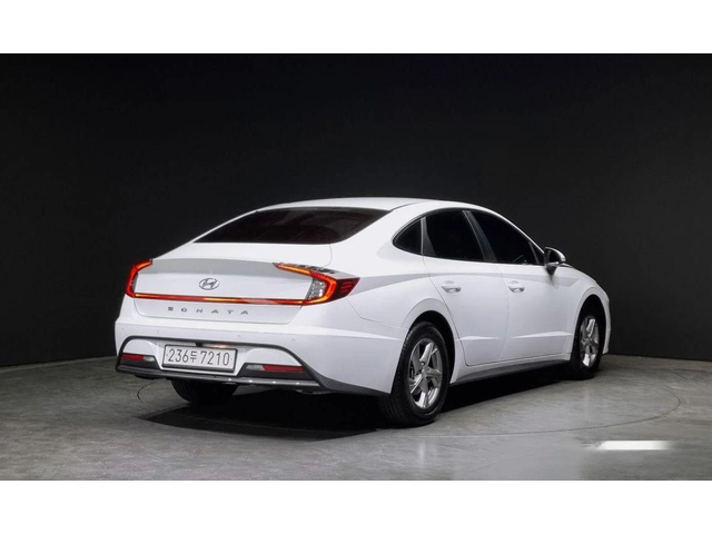 Hyundai Sonata - автомобили, коли, обяви за нови и употребявани 1